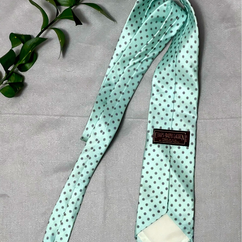 Chaps Ralph Lauren SILK tie.